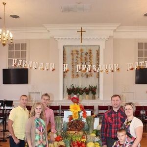 Meet your Posher, Elena